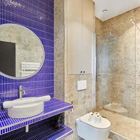 Charming 1 Bedroom By Prestige